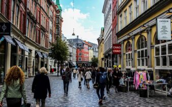 Smag på København: En guide til byens bedste spisesteder og delikatesser